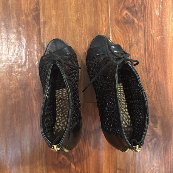 Nine West heels - Picture 5 of 7